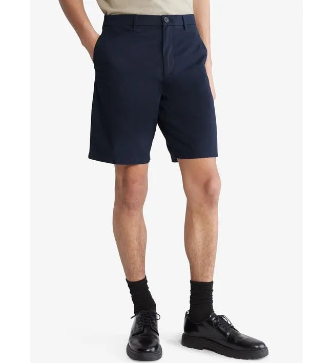 Short chino infinite flex