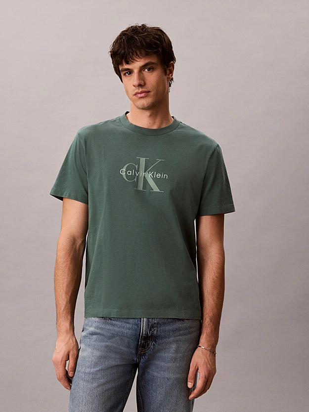 Camiseta de algodón lavado con monograma