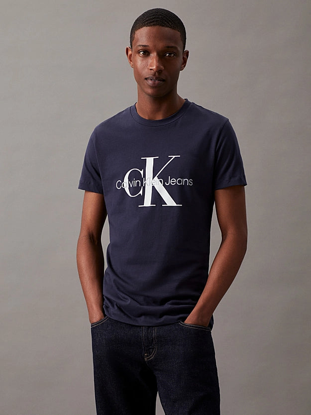 Camiseta slim con monograma