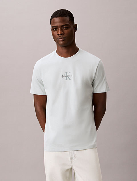 Camiseta con monograma y logo